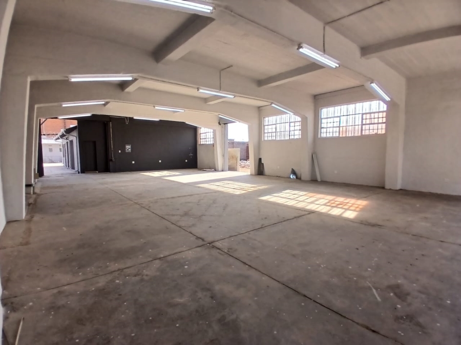 To Let commercial Property for Rent in Lower Bo-dorp North West
